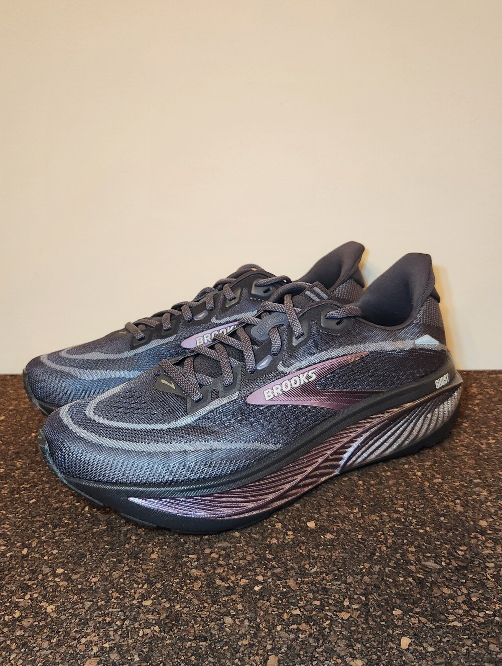 Brooks Ghost 18 Running Shoes Womens Size 8.5 - Picture 2 of 13